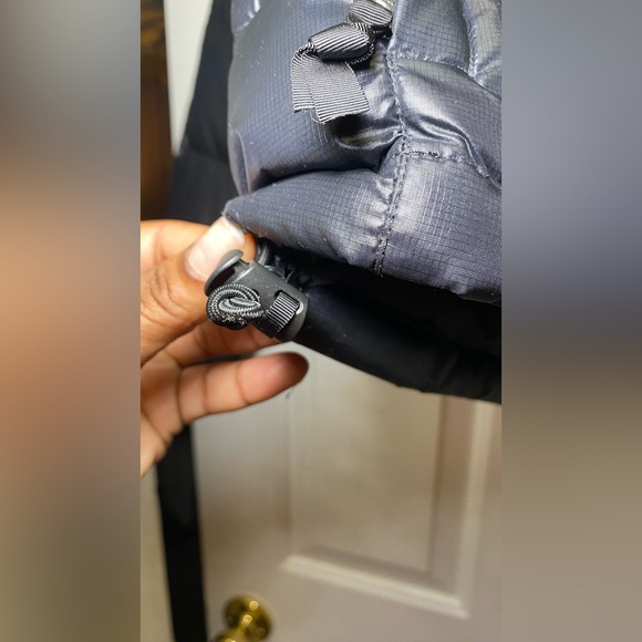 Women’s 2000 Retro Nuptse The North Face Jacket - Picture 7 of 11